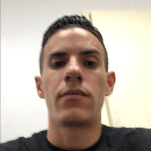 Meet your Posher, Andres